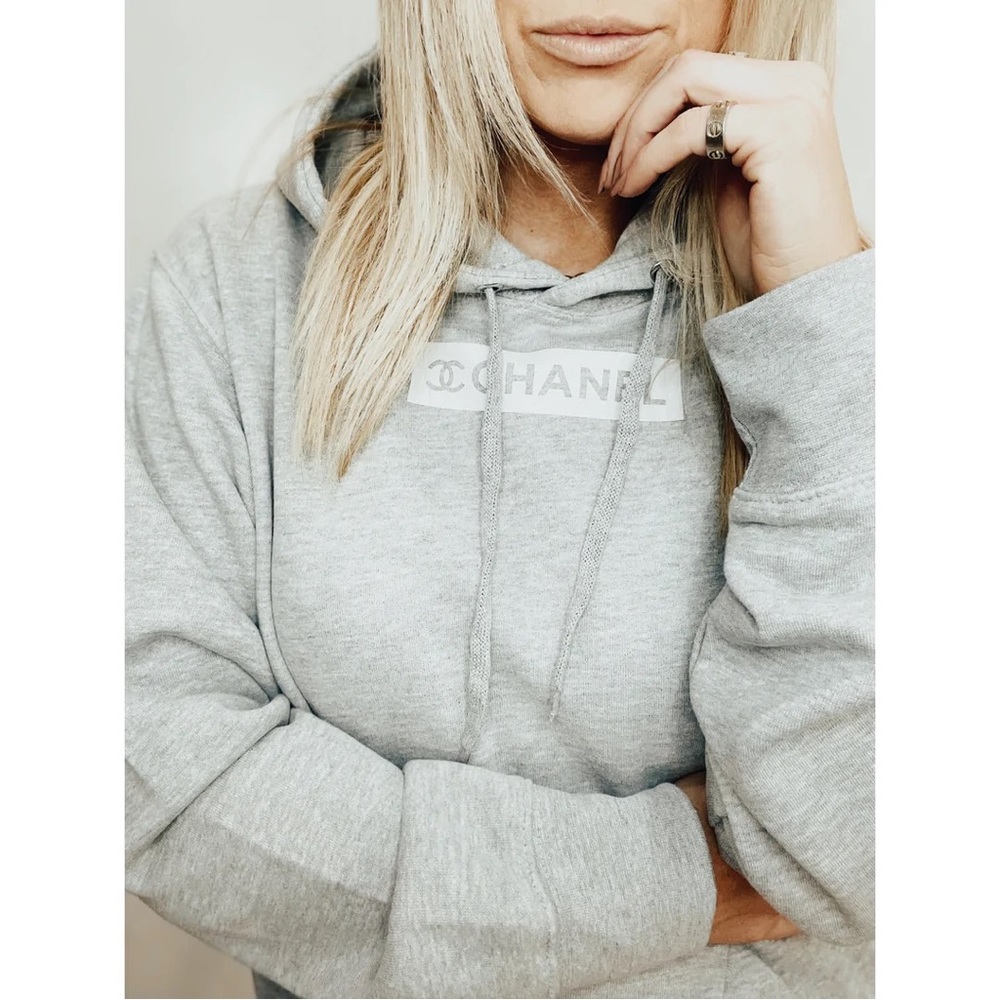 PCH the Label Special Edition Sweatshirt in S/M in black - Picture 2 of 4